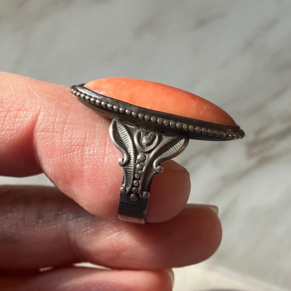 Victorian Angel-skin Coral Sterling Cameo ring, Size 4.75